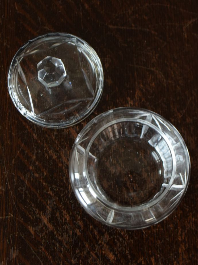 ガラスのアンティーク雑貨