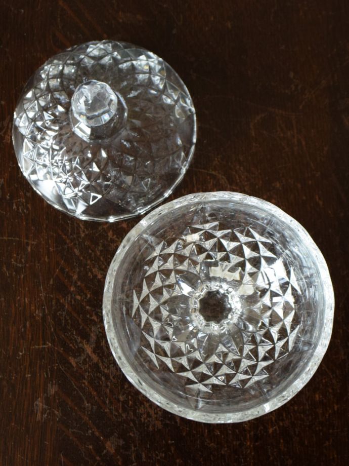 ガラスのアンティーク雑貨