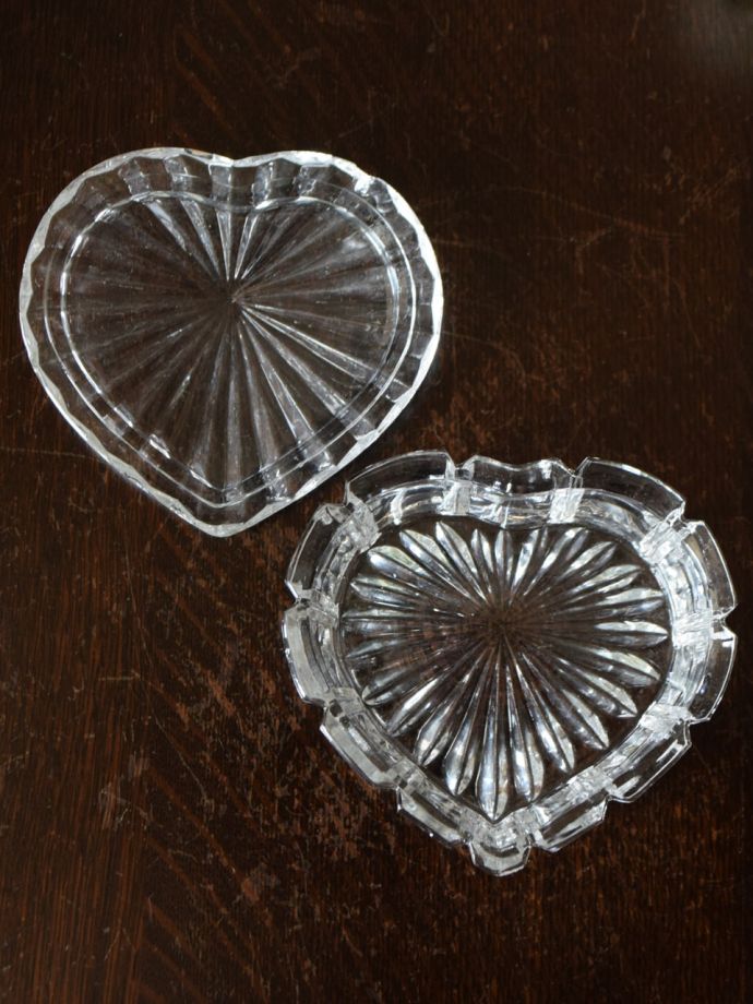 ガラスのアンティーク雑貨