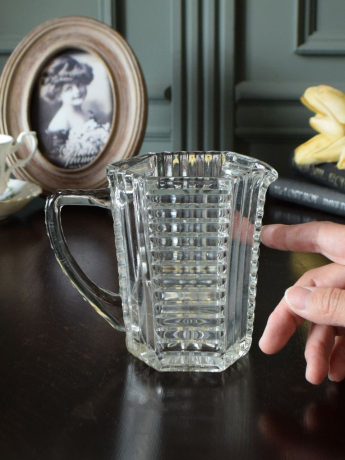 アンティークのガラス食器