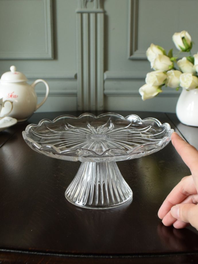 アンティークのガラス食器