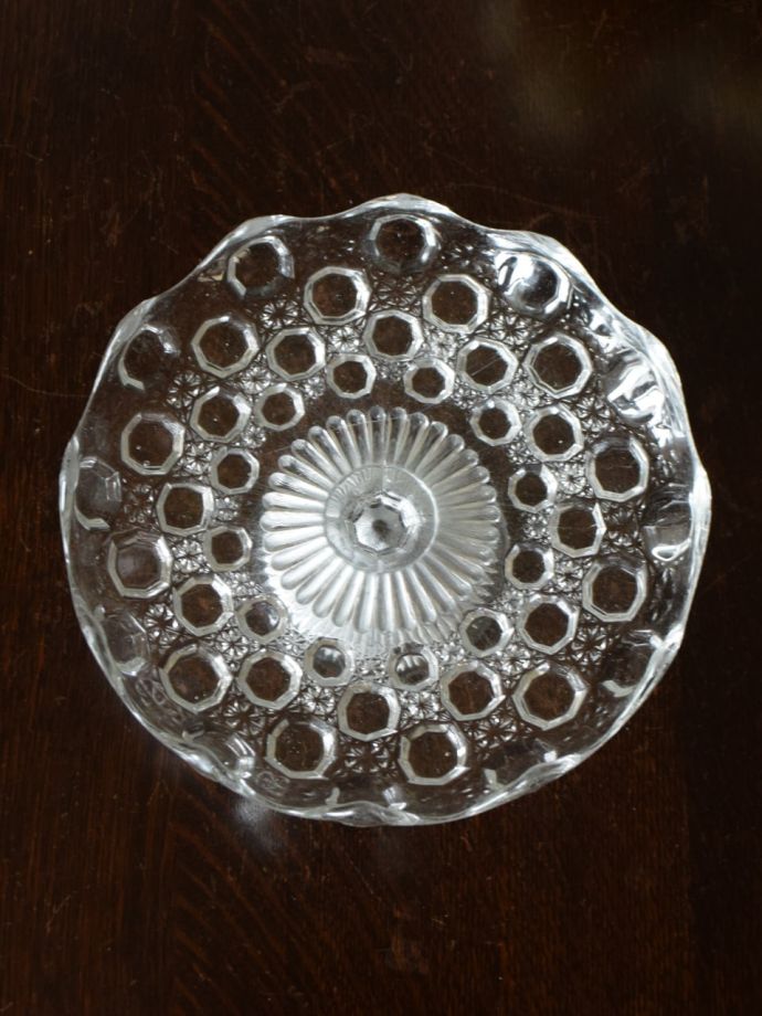 アンティークのガラス雑貨