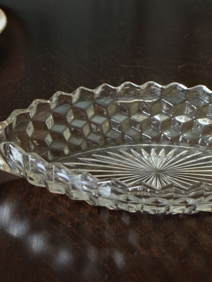 アンティークガラスのボウル