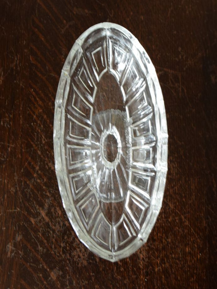 オーバル型のおしゃれな器、アンティークガラスの素敵なコンポート(pg