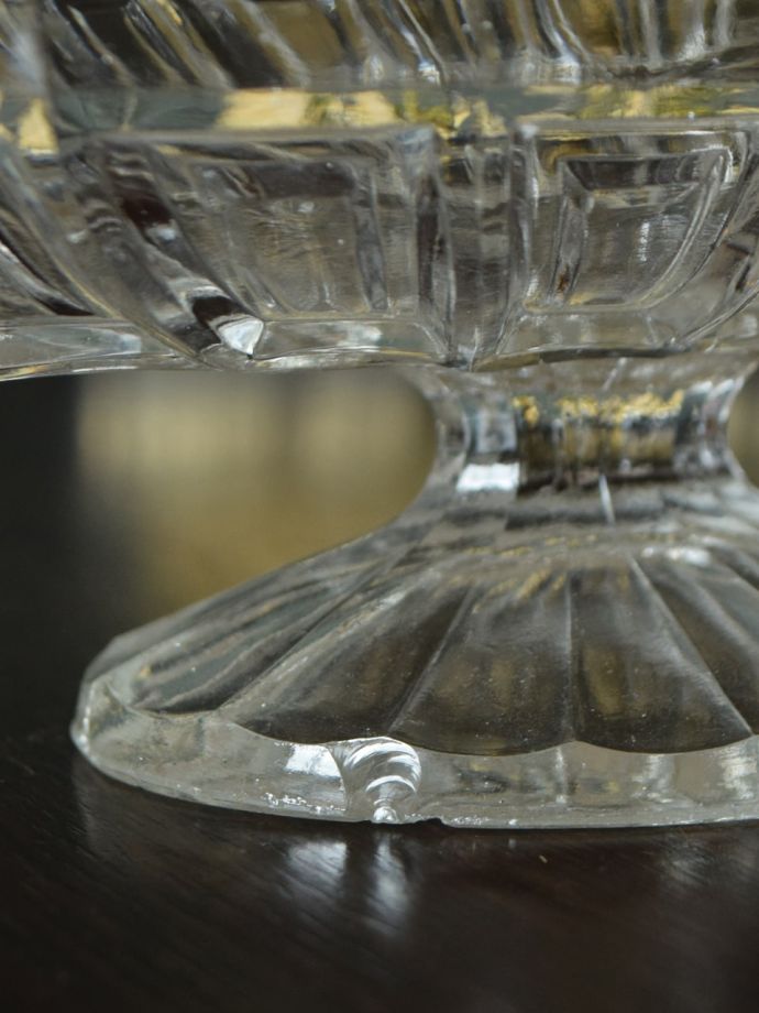 オーバル型のおしゃれな器、アンティークガラスの素敵なコンポート(pg