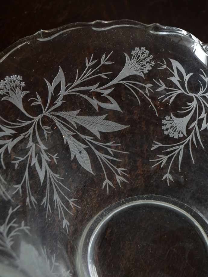 アンティークガラスのボウル