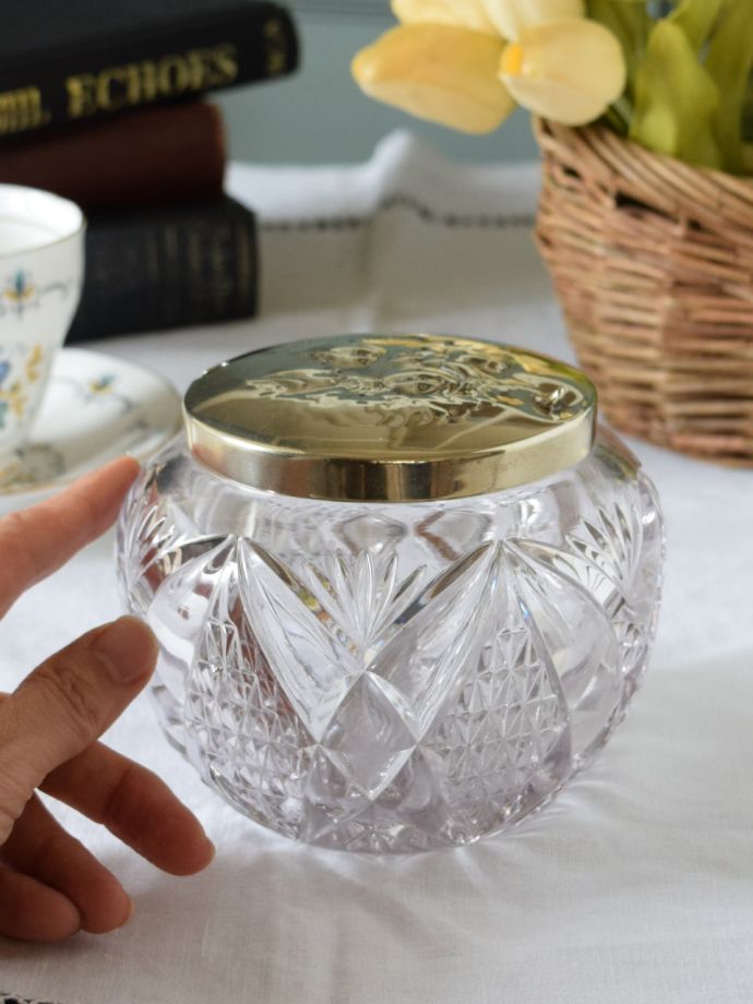アンティークガラスの雑貨、シルバープレート×プレスドグラスの蓋付き