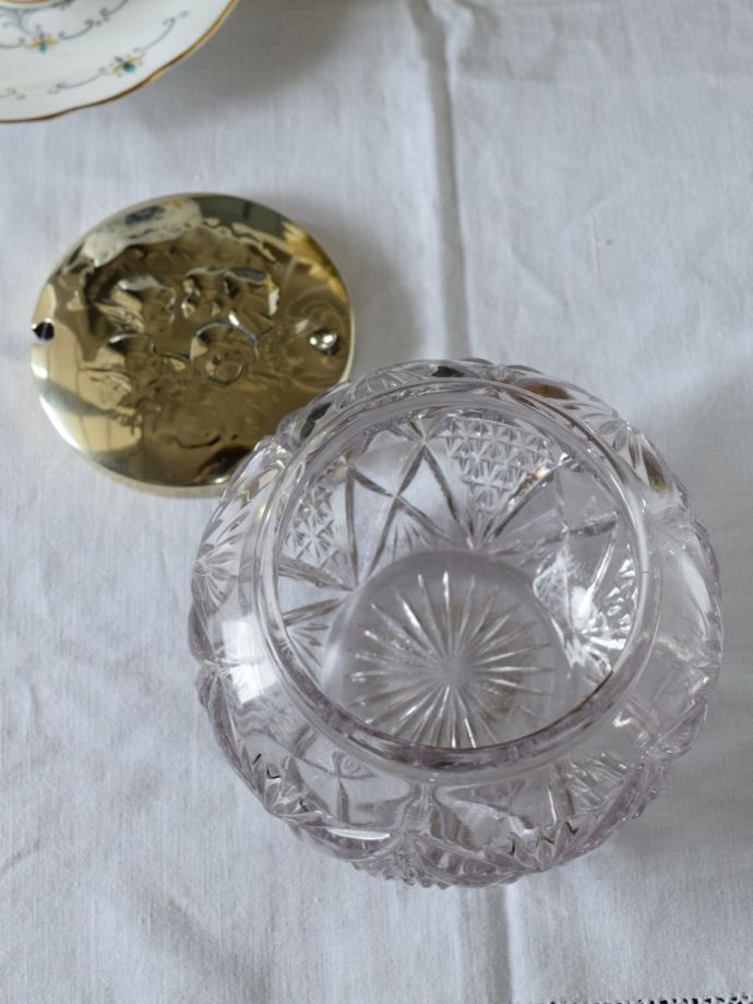 アンティークガラスの雑貨、シルバープレート×プレスドグラスの蓋付き