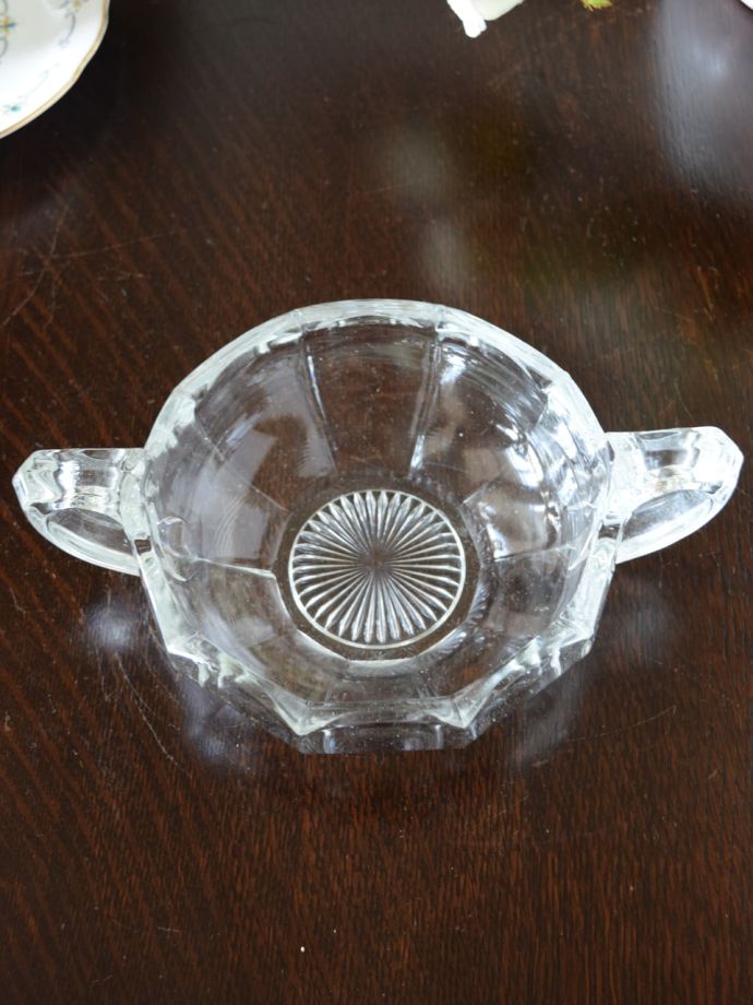 アンティークガラスの雑貨