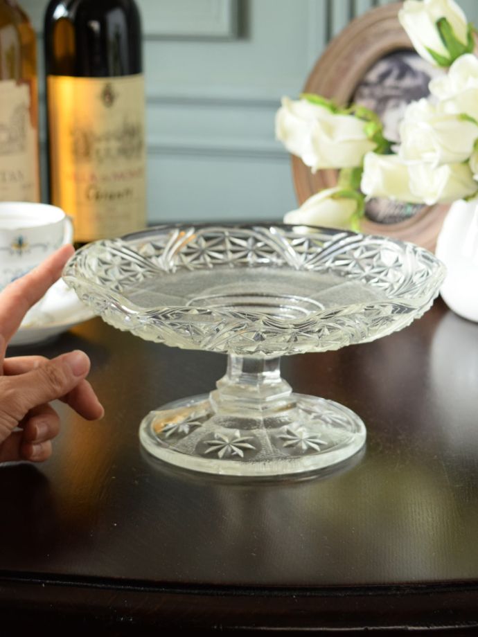 アンティークのガラス食器