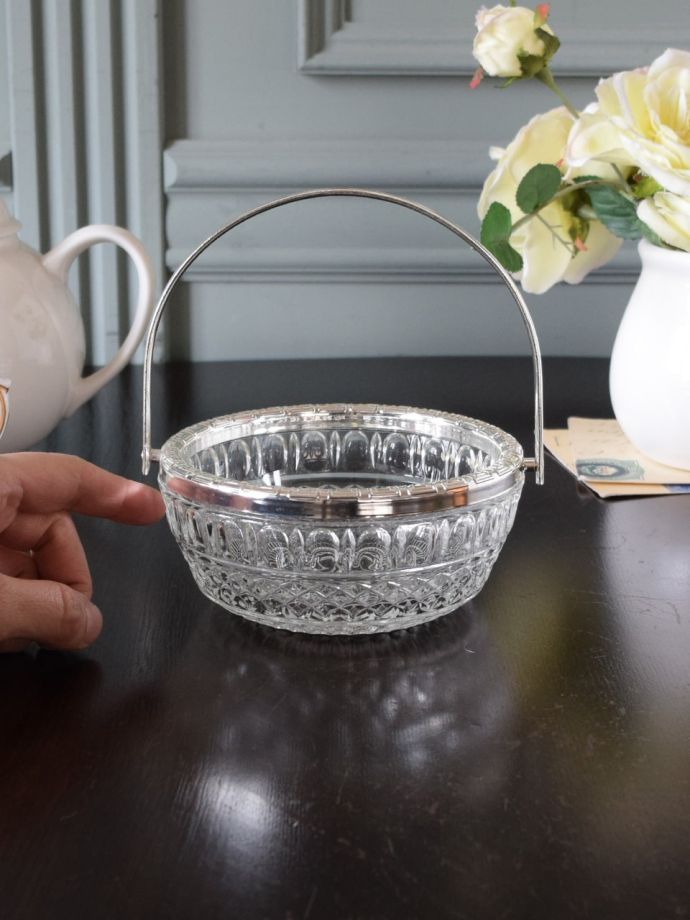 アンティークのガラス食器