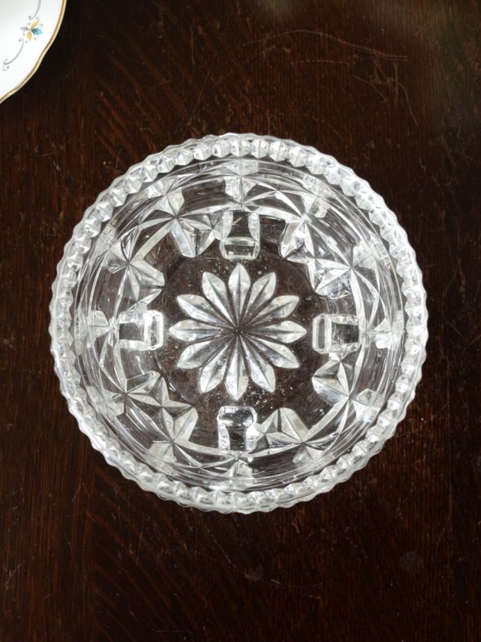 アンティークのガラス雑貨