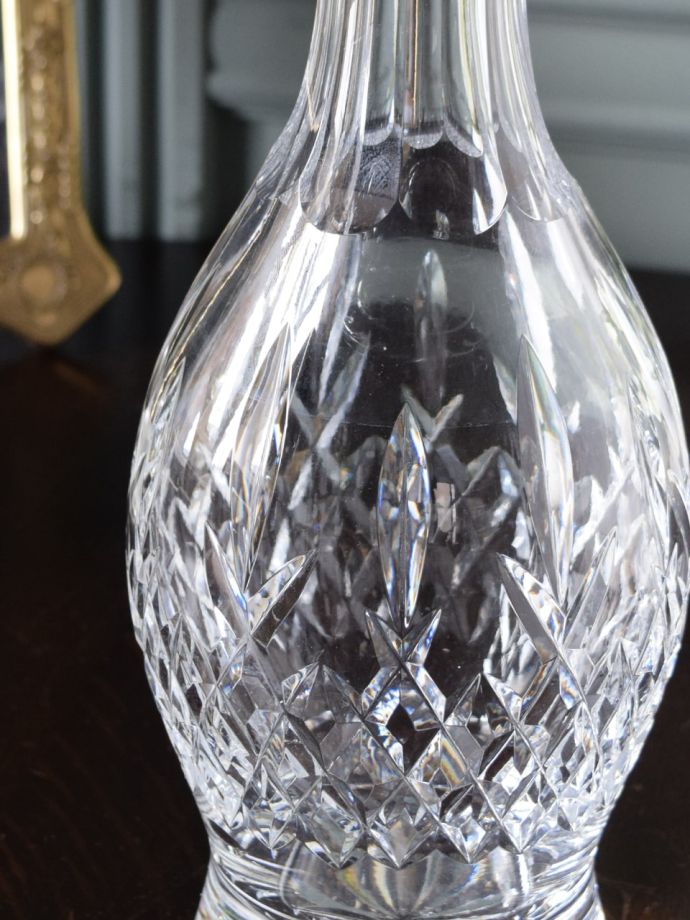 アンティークガラスのデカンタ