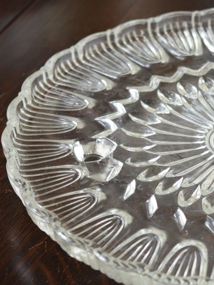 アンティークガラスのプレート