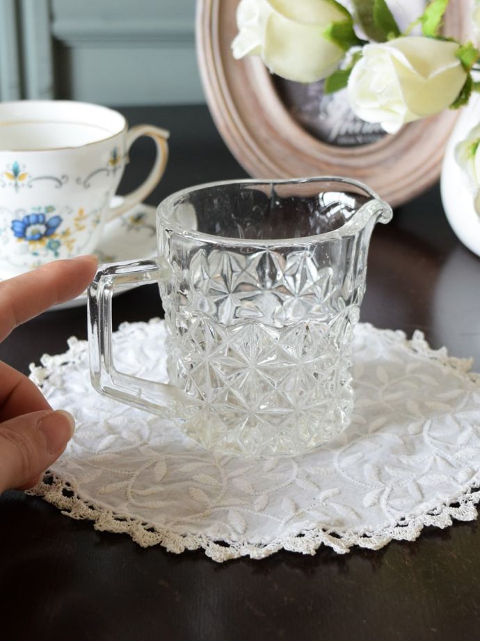 アンティークのガラス雑貨