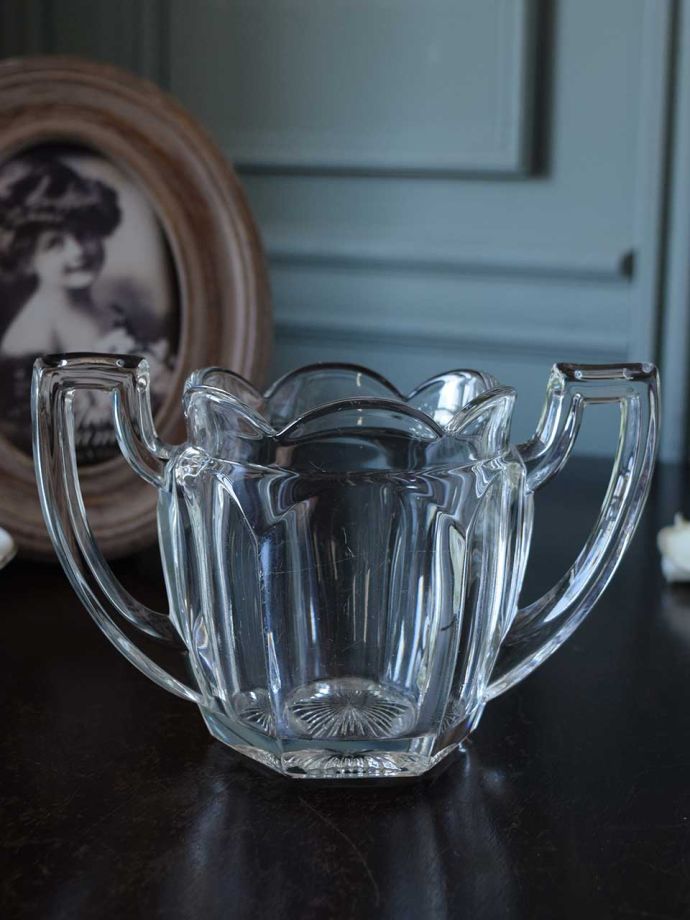 アンティークガラスの食器、セロリーベース