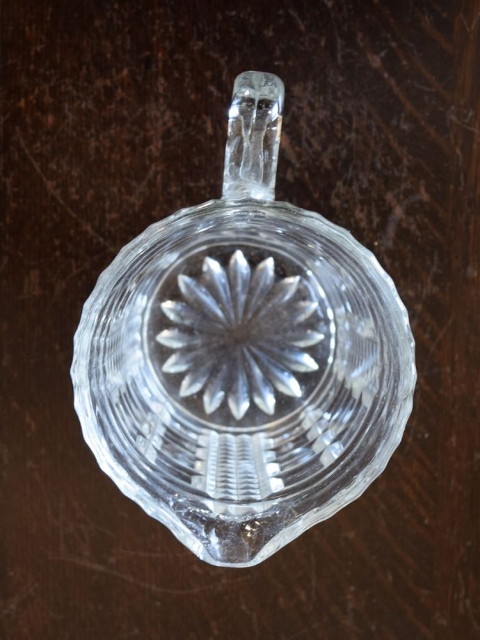 アンティークのガラス雑貨