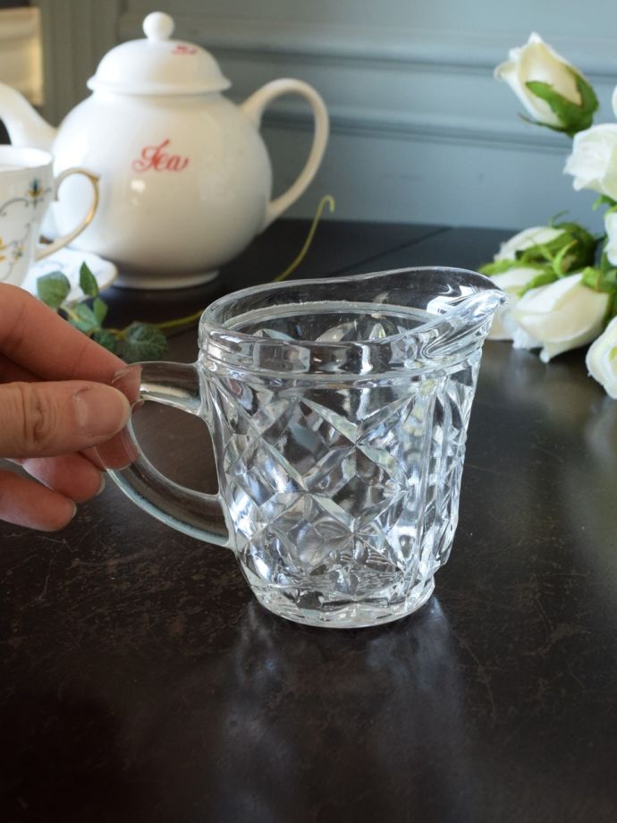 アンティークのガラス食器