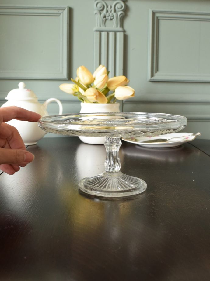 アンティークのガラス食器