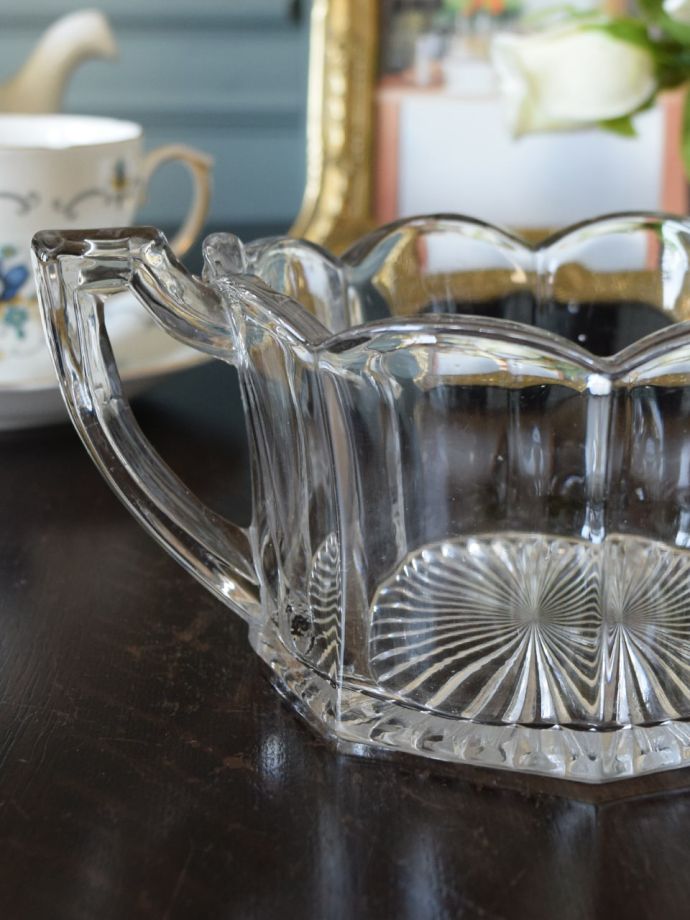 アンティークガラスの器