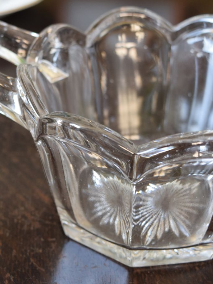 アンティークガラスの器