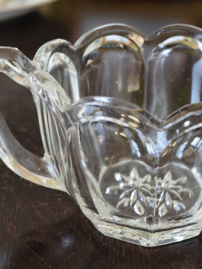 アンティークガラスの器