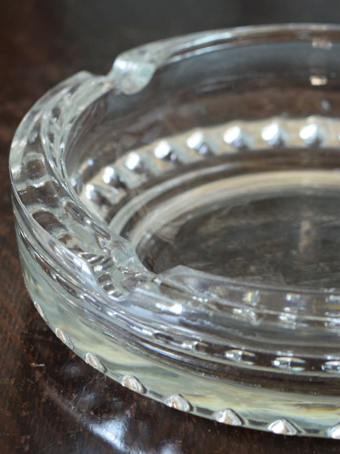 アンティークガラスの灰皿