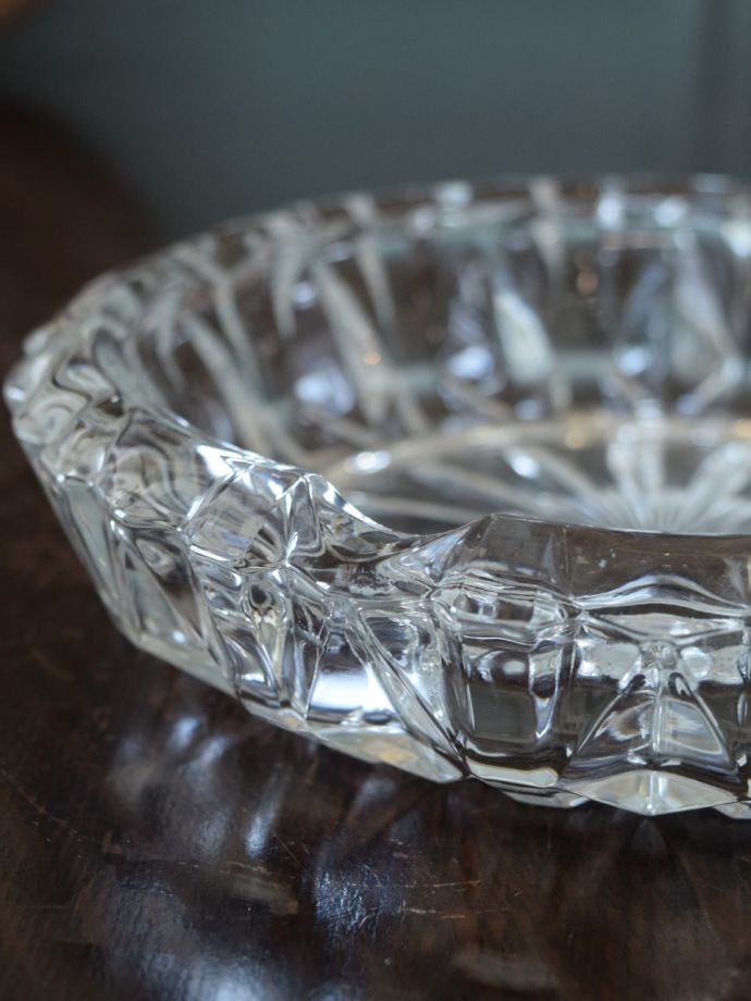 アンティークガラスの灰皿