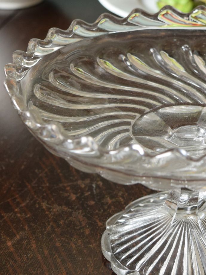 アンティークガラスの器