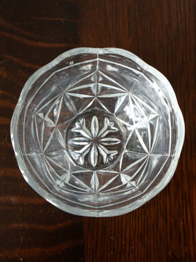 アンティークのガラス雑貨