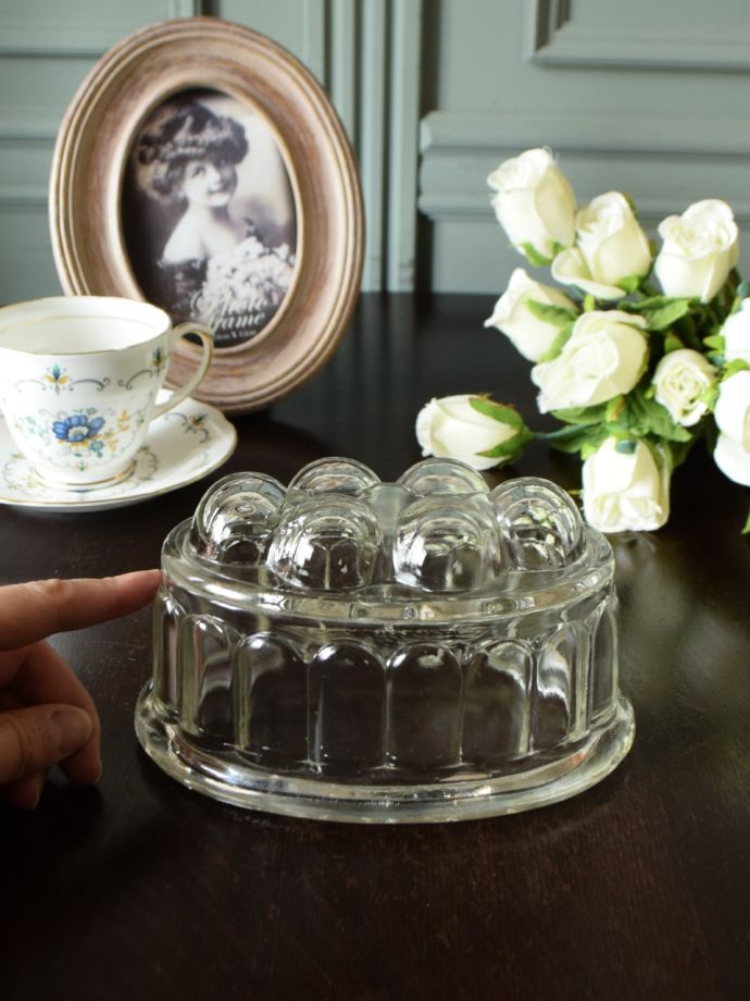 アンティークのガラス食器