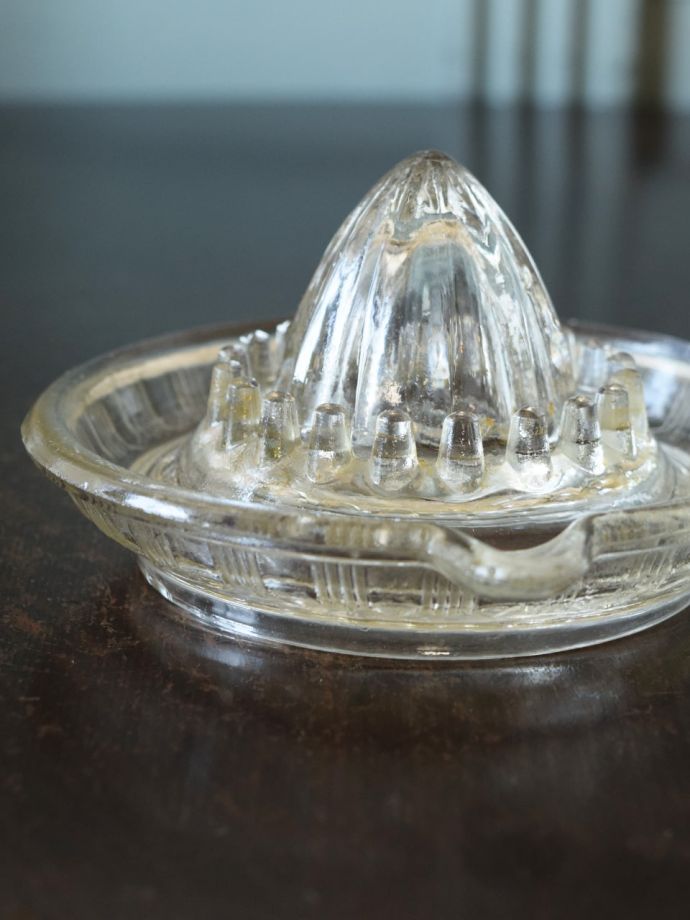 アンティークガラスのレモン絞り器