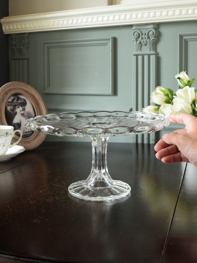 アンティークのケーキスタンドの大きさ