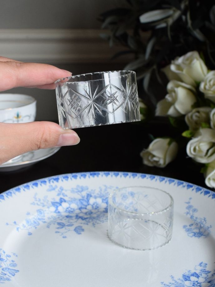 挟むだけでキラキラ輝きます