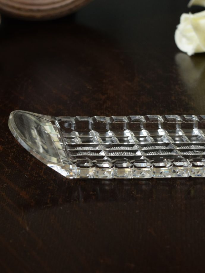 アンティークガラスのアクセサリートレイ