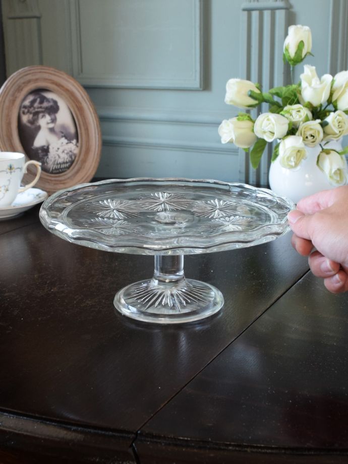 アンティークのガラス食器