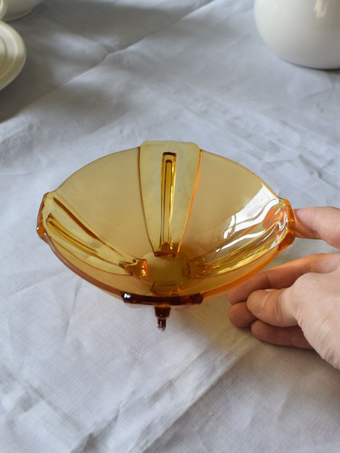 アンティークのガラス雑貨