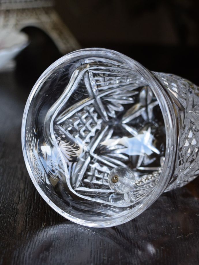 ガラスのアンティーク雑貨