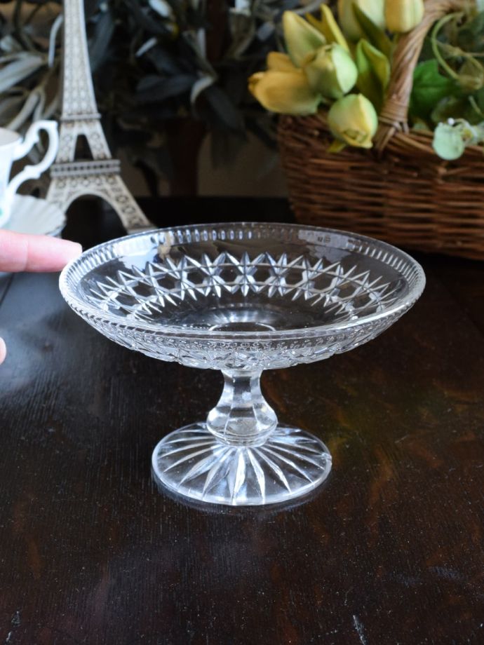 アンティークのガラス食器