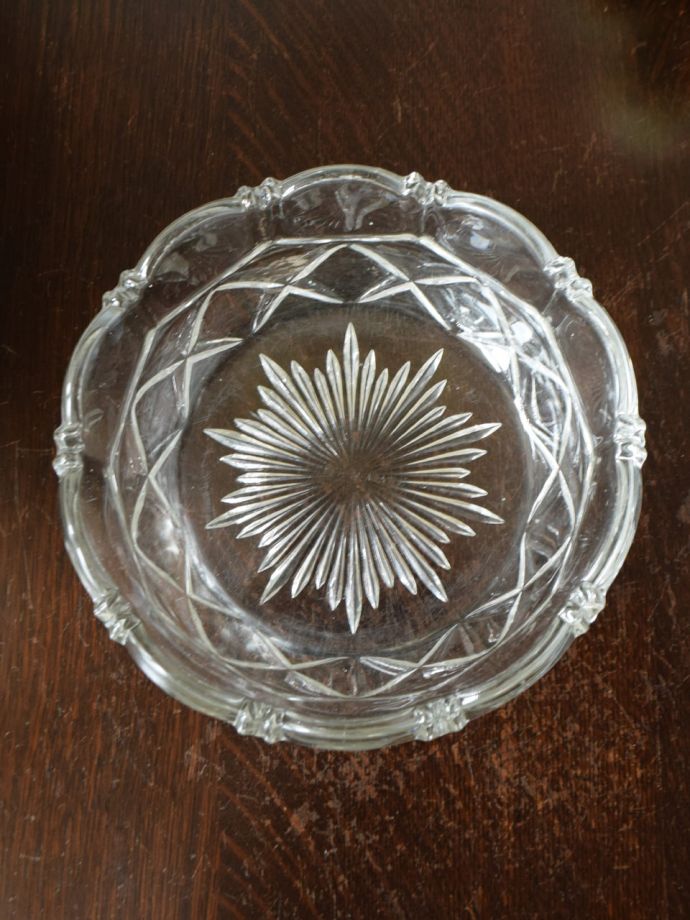 アンティークのガラス雑貨