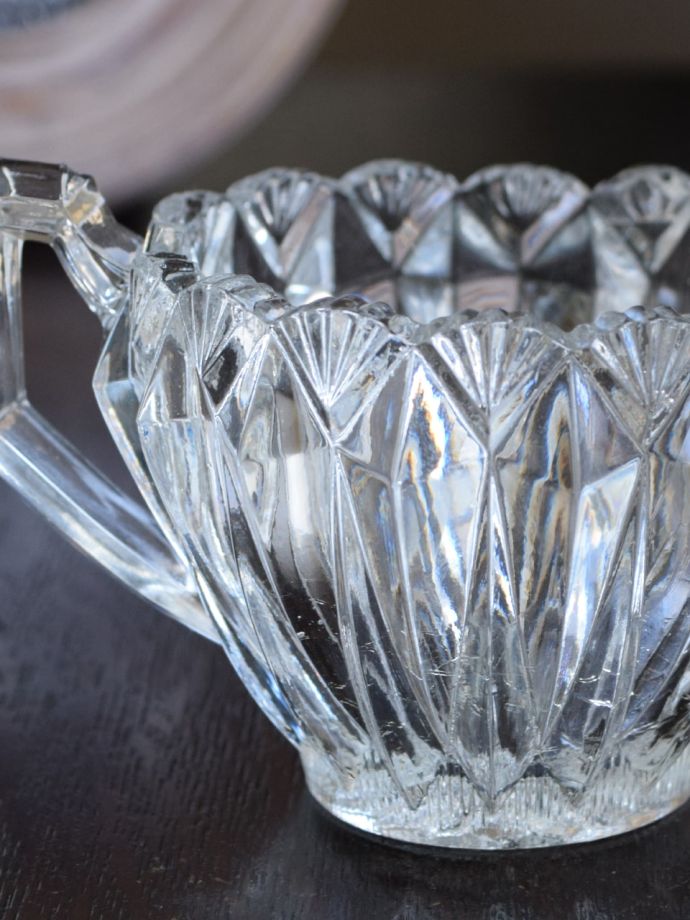 アンティークガラスの器