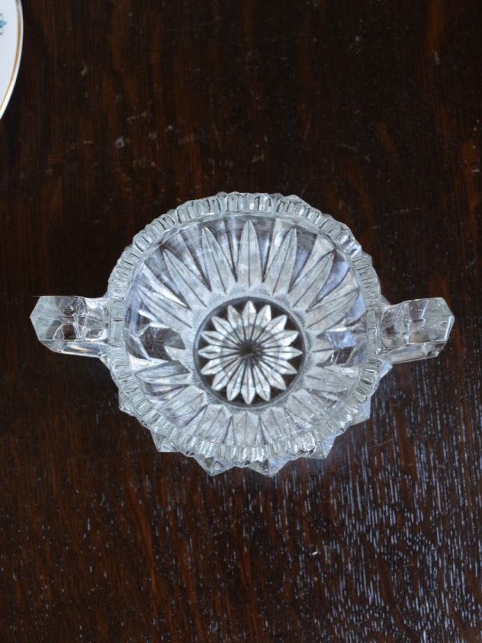 アンティークガラスの雑貨