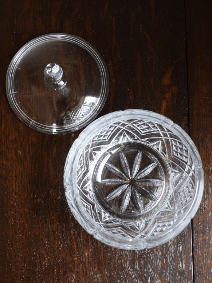 ガラスのアンティーク雑貨