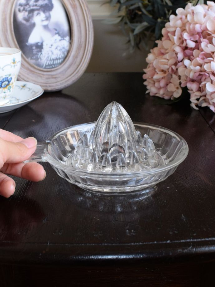 アンティークのガラス食器