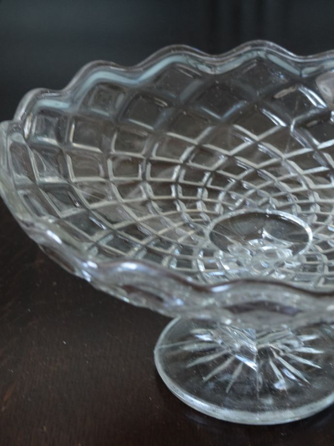 アンティークガラスの器