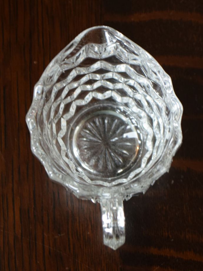 アンティークのガラス雑貨