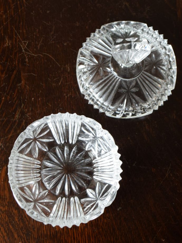 ガラスのアンティーク雑貨