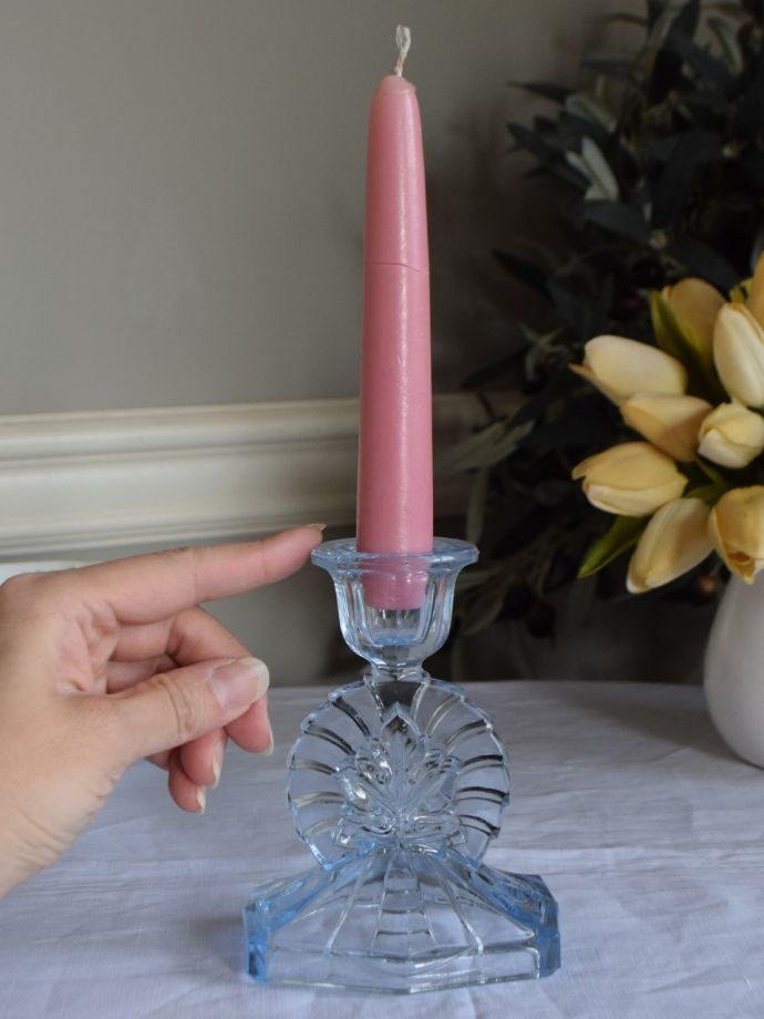 アンティークガラスのロウソク立て