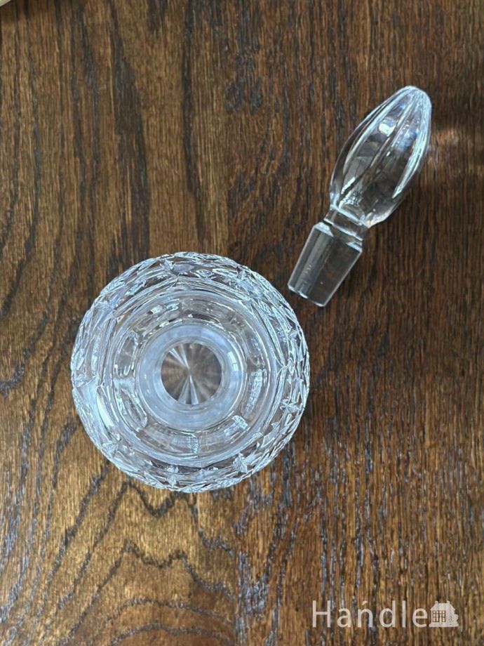 キラキラ輝くアンティークガラス