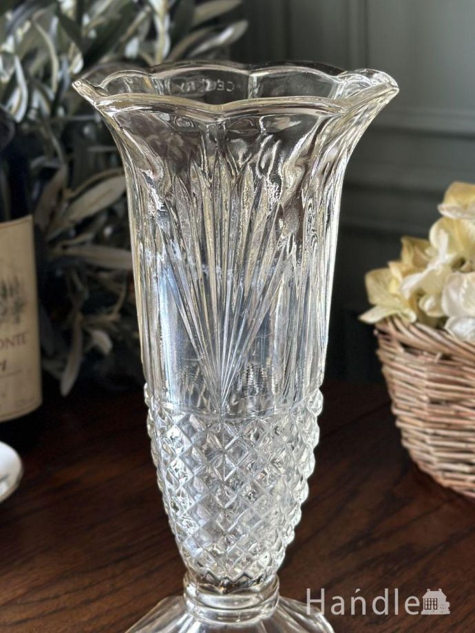 アンティークガラスの雑貨、フラワーベース